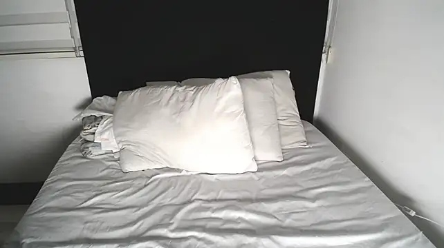ClayBrownn Live XXX chat