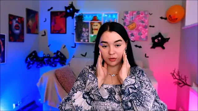 Czat XXX na żywo – monica_xcx