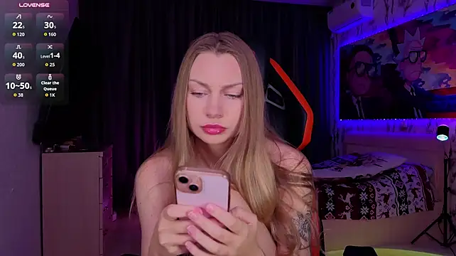 LuciaCuminos' Live XXX Chat
