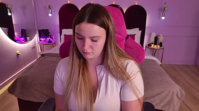 CharlotteAtwoood Live XXX-chat