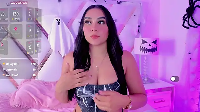 XXX chat uživo modela baby_sofia7