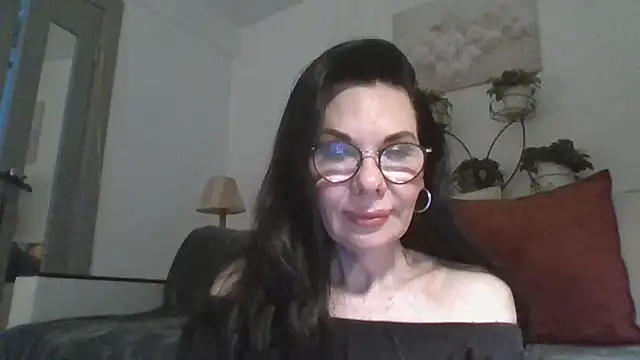 Sevaya Live XXX Chat