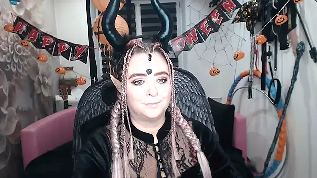 MISSgoddessMARIA Chat XXX in diretta