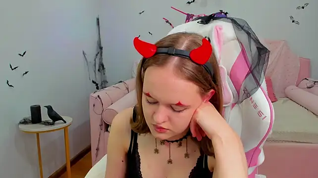AdaRune Live XXX Chat