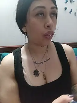 Beautiful_Lady90 即時 XXX 聊天