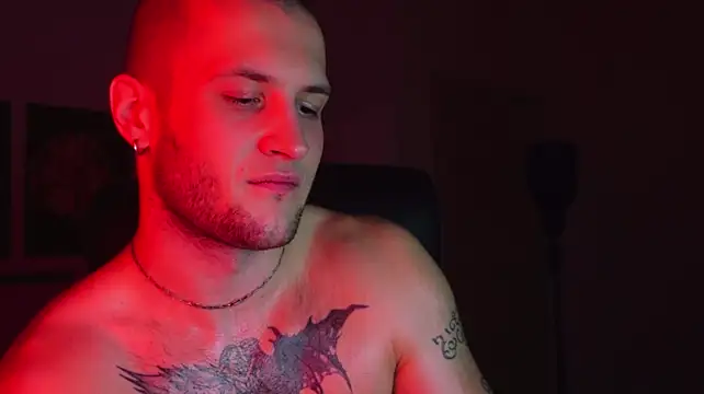 XXX chat uživo modela Igor_Wilde