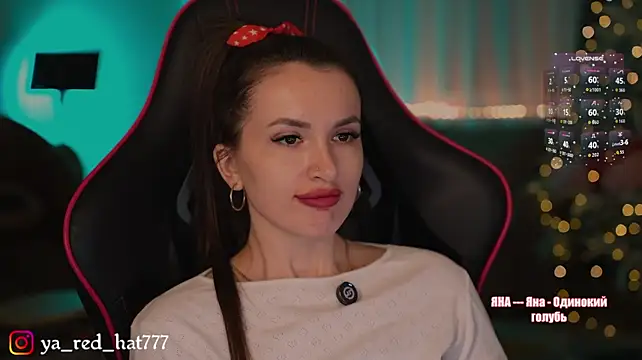 -RED_HAT-'s Live XXX Chat