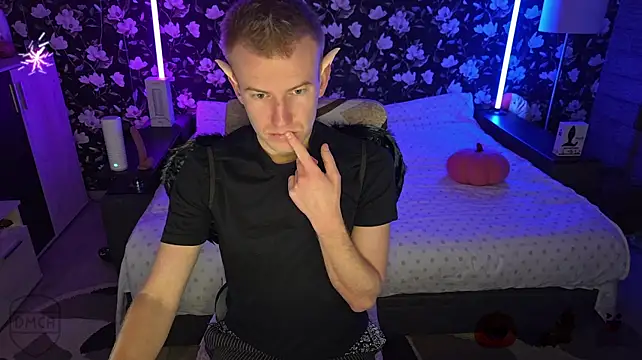 Онлайн чат XXX Vuitton