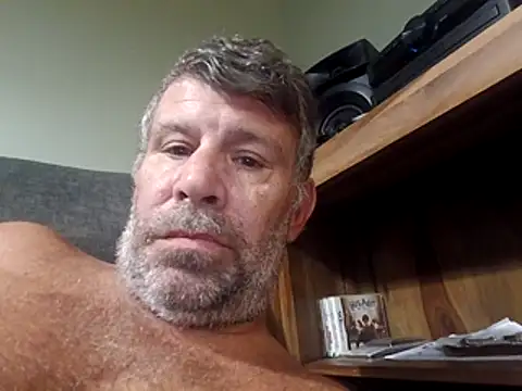 stud2512 – Live XXX-chat