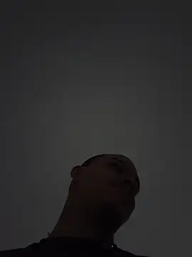 AlphaMasterXxx 라이브 XXX 채팅