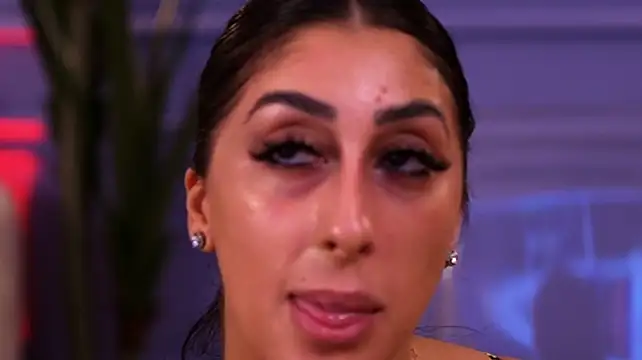 CassiaQuinn Live XXX Chat