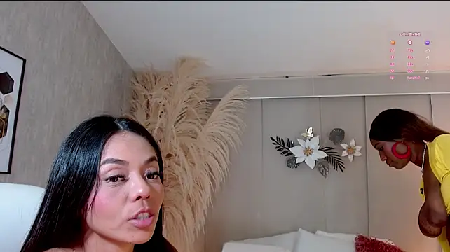 adara_le's Live XXX Chat