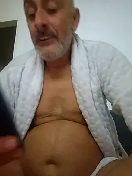 צ'אט XXX בשידור חי של cuci45
