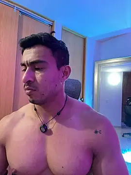 Chat +18 de Chris_Clarck ao vivo