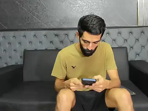 Živý XXX chat Andres_Bless