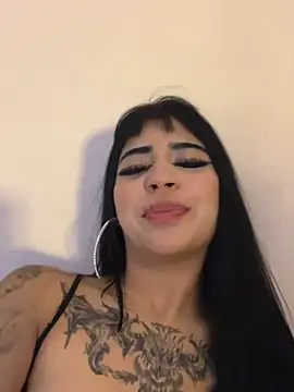 -Brittanny Live XXX Chat