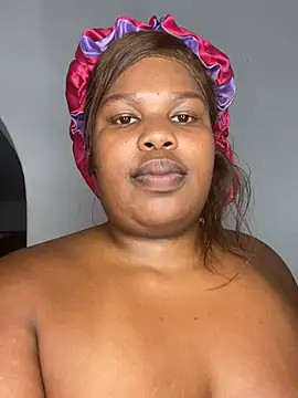Cuddle_Bear Live XXX Chat