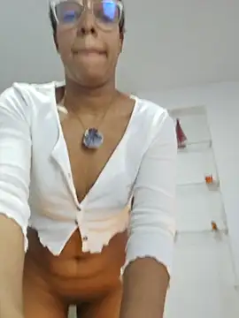 Maya_Lewis Live XXX Chat
