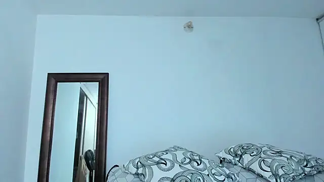 KingLevi01 – Naživo XXX chat