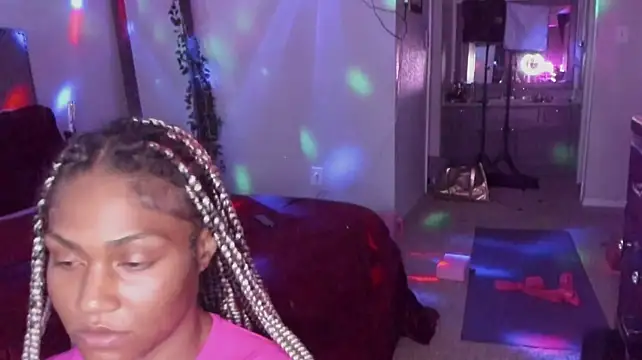 Yiauna Live XXX Chat