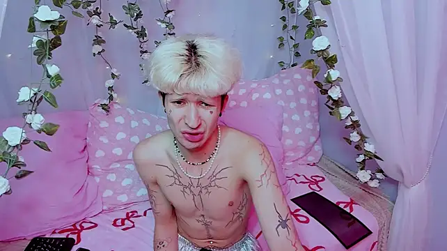 FinnEcho Live XXX Chat