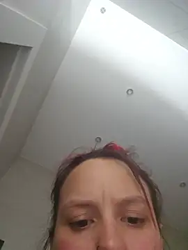 Show modela CuteHrabina na web-kameri