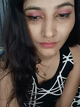 Chat +18 de Richa_Babes ao vivo