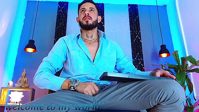 Chat XXX Live Erick_Wall