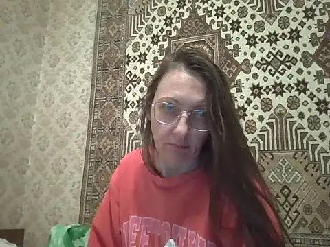 FayInessaKiss Live XXX Chat