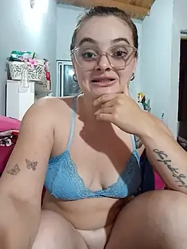 Emmacut 라이브 XXX 채팅