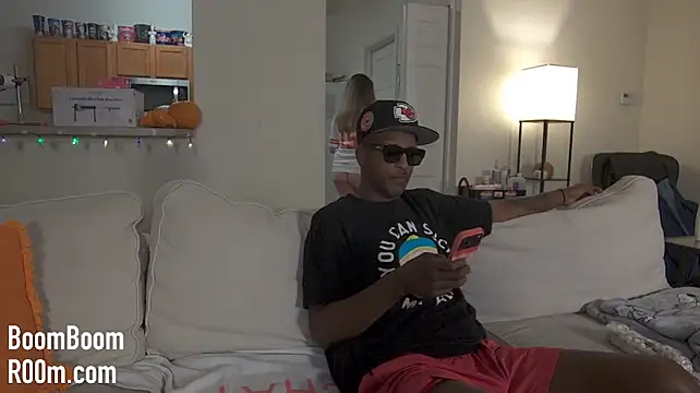 boomboomr00m Live XXX Chat