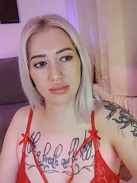 Gina-Lumara Live XXX Chat