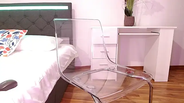 Valentina-Ferrer Chat XXX in diretta