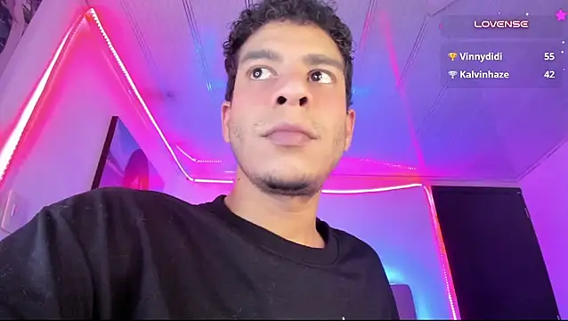Ethan_Boyy XXX чат на живо