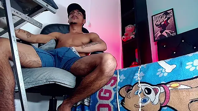 Angel_foxc13 即時 XXX 聊天