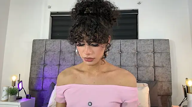 LiaDuquette Chat XXX live
