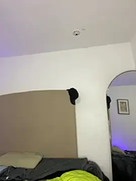 Chat +18 de max_millerr ao vivo
