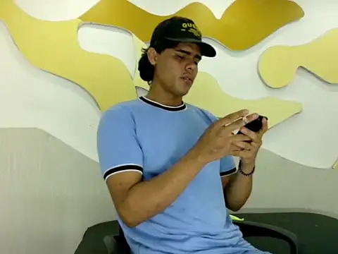 DamianFrostt 라이브 XXX 채팅