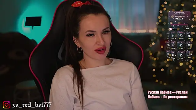-RED_HAT-'s Live XXX Chat