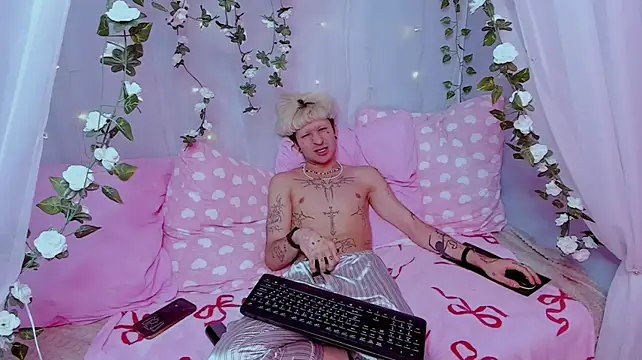 FinnEcho 라이브 XXX 채팅