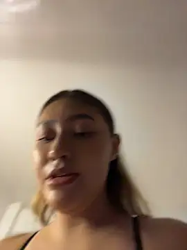 giaa_ XXX чат на живо