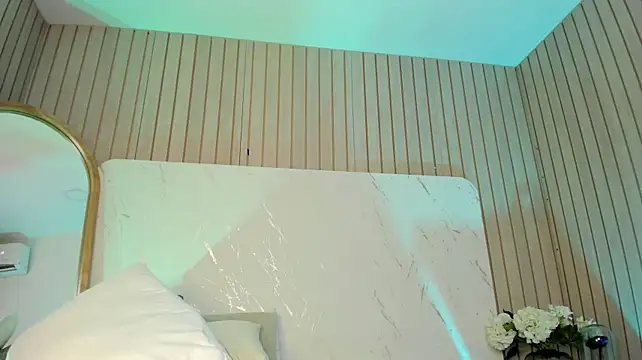 Chat XXX ao vivo de IsisJames_