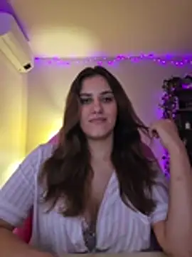 Živý XXX chat MiaRides19