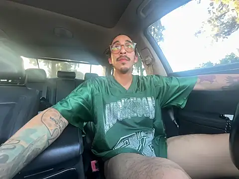 bigdickkane300's Webcam Show