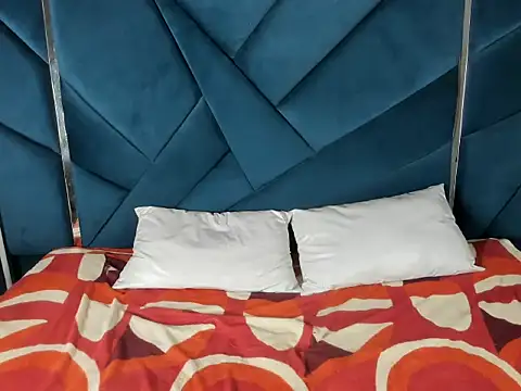 Chat +18 de GabyMilan1 ao vivo