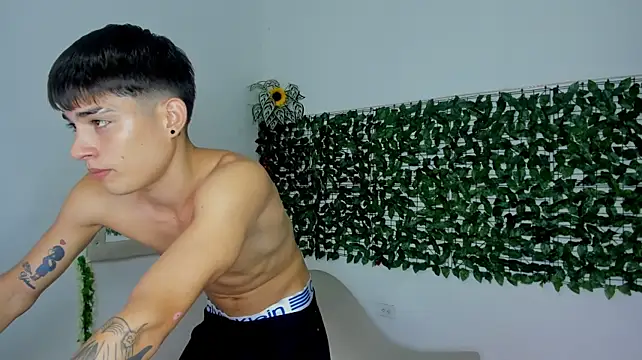 Chatroom XXX en direct de The_beby_guy