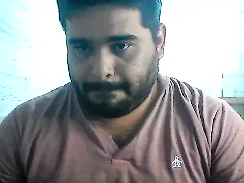 TUAMIGOLH's Live XXX Chat