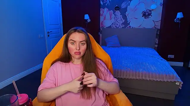 MissisCaty 라이브 XXX 채팅