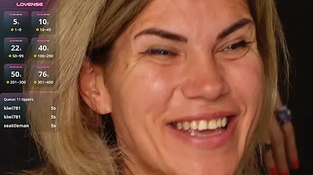 دردشة FeliciaKrige الجنسية المباشرة