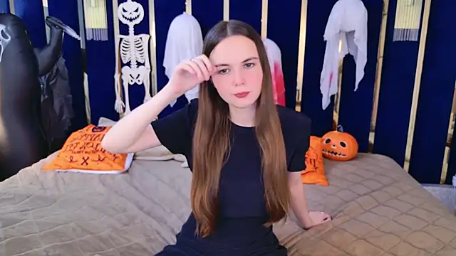 צ'אט XXX בשידור חי של Thalia_Croft